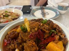 -汗腾格里·风味餐厅(新疆驻京办店)