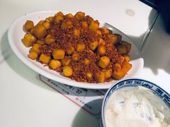 -新大咀港式茶餐厅(宝山万达店)
