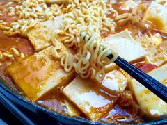 -炙韩料理·部队锅专门店