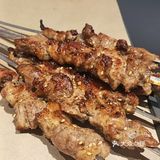 羊肉包子桌上摆!