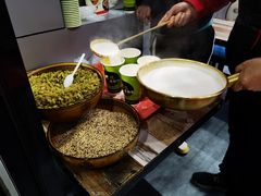 -清真老马家国华牛奶鸡蛋醪糟(正宁路店)