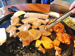 猪脸颊肉-火炉乡