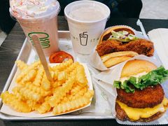 芝士牛肉蘑菇堡-Shake Shack(西单大悦城店)