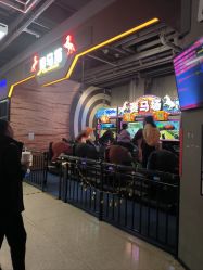 -嗨翻Hi-Fun竞技主题乐园·蹦床团建生日聚会(五棵松华熙店)