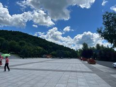 -六鼎山文化旅游区