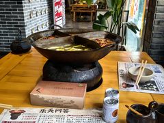-白乐天毛肚火锅馆(南滨路店)
