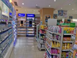 -爱婴室(上海嘉定罗宾森广场店)