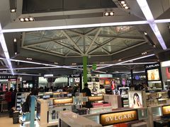 -日上免税店(三径路t3店)
