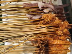 -佰人王串串香火锅(洋珠巷店)