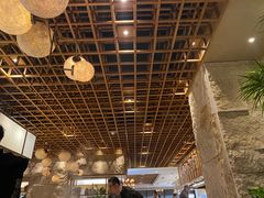 -雍和会海鲜姿造自助(湖东路店)