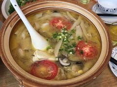 -兔行天下-鸿鹤鲜锅兔(中海国际店)