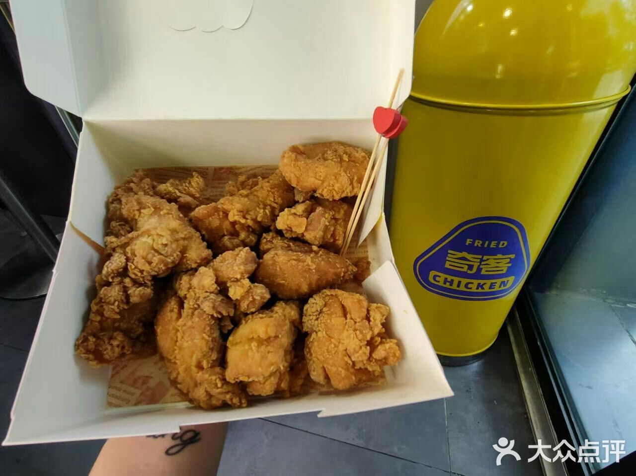 🍗在上海！不去韩国，也能吃到正宗的韩式炸鸡🍗