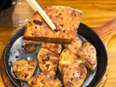 料理烤特色火烧-老东镇啤酒屋海鲜加工·蒸汽海鲜·海鲜烧烤(台东店)