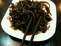 -顺溜·手工刀削面·黑金店(铜锣湾店)