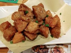 -诚铭记·虾仁汤包·成都小吃(融创店)
