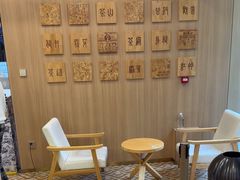 -霸王茶姬(南强街店)