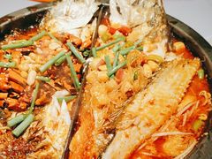 -鸣记脆皮烤鱼·海鲜烤鱼(三八广场店)