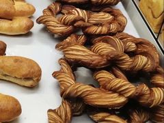 -Dough&Joe团憩(瑞虹天地月亮湾店)