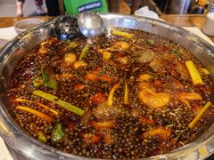 -肖肖酸萝卜鱼火锅(总店)