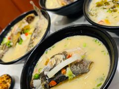 雄鱼头汤粉-华新胖子鱼粉(衡阳总店)