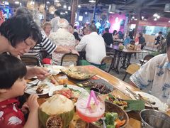 -Naughty Nuri’s Phuket