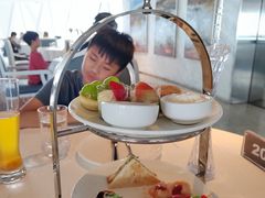 -广州塔卢特斯法国旋转餐厅