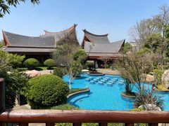-七彩云南古滇温泉山庄