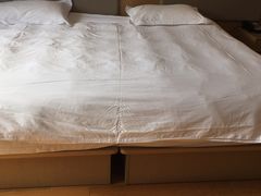 -铂逸梦秦酒店(横店梦幻谷店)