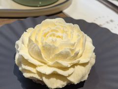 -潮一不贰·法式甜品·生日蛋糕·西式简餐(外滩店)