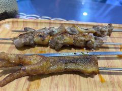 -乡村馕坑肉·烧烤·新疆菜·本地人更爱吃(阿勒泰首店)