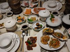 -雍和会海鲜姿造自助(湖东路店)