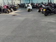 -健龙森俱乐部·游泳·健身·羽毛球综合体育馆