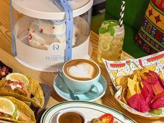 -Famous肥猫墨西哥音乐餐吧(五棵松华熙LIVE店)