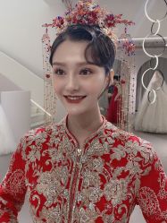 点击看大图 -艾米丽婚纱礼服
