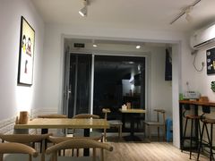 大堂-长颈鹿的口袋钵钵鸡(市南店)