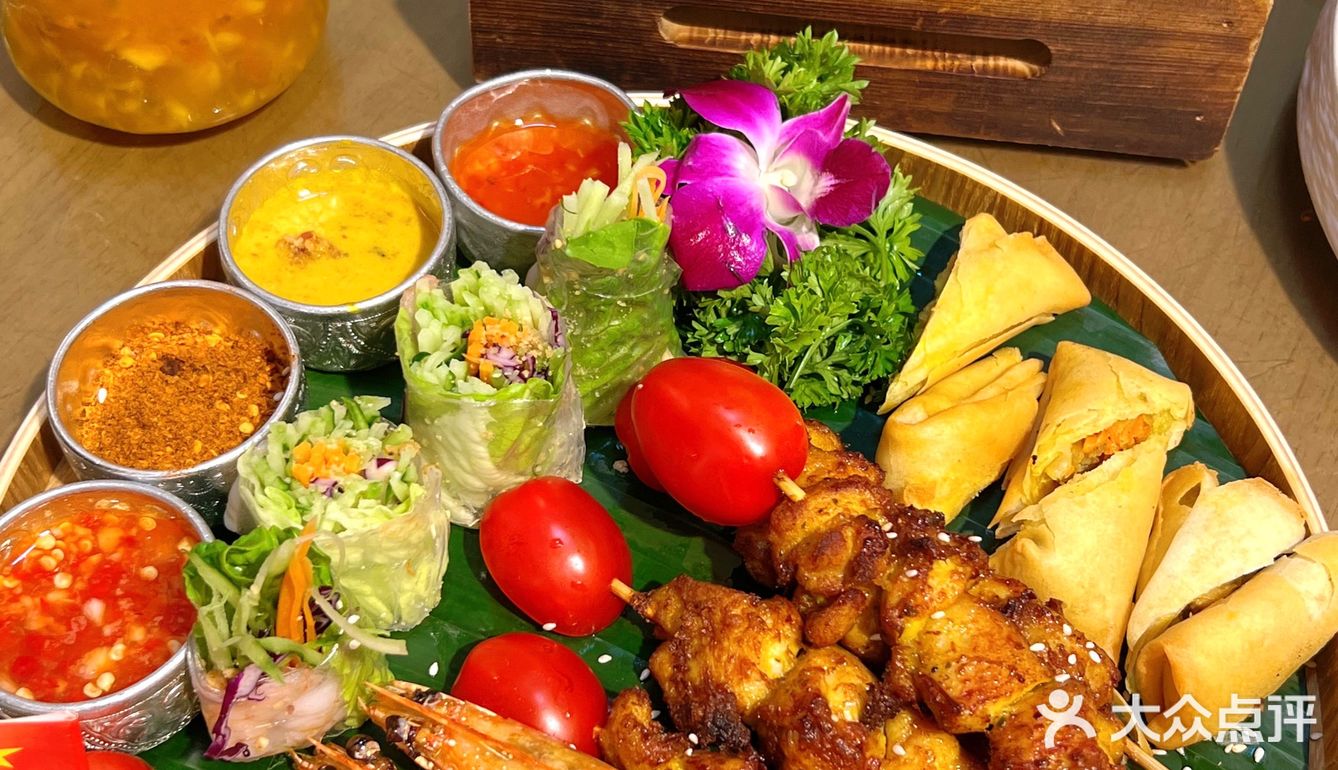 在西双版纳一次性吃到了6⃣️国料理！