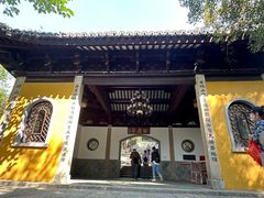 -灵岩山风景区