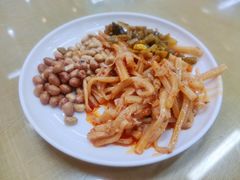 -红鼻子桂林米粉(金唐新光界店)