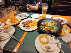 -兰特伯爵西餐厅·啤酒屋(方庄店)