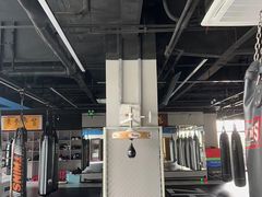 -臻元搏击格斗泰拳拳馆(港隆店)