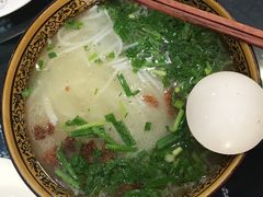-桥香园云南过桥米线(金马碧鸡店)