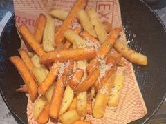 -芭莉与彩虹西餐厅(成都合生汇店)