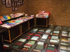 -钟书阁(松江泰晤士小镇店)