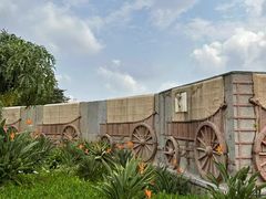 -奥利弗·雷金纳德·坦博国际机场