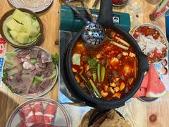 -黔二妞地摊火锅(龙华清湖店)