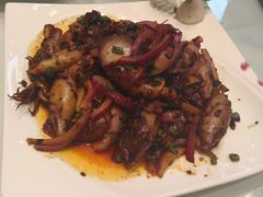 牛肉酱爆全籽乌鱼-好彩酒楼烤鸭坊