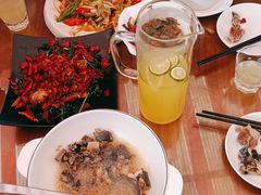 -隔壁老王·家常云南菜(花巷店)