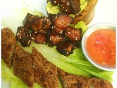 -亚龙湾海底世界