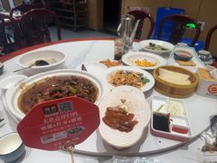 -梅利汴京烤鸭•开封豫菜地标店(晋安路店)