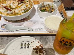 -渔语鱼新川菜Bistro(万象天地店)